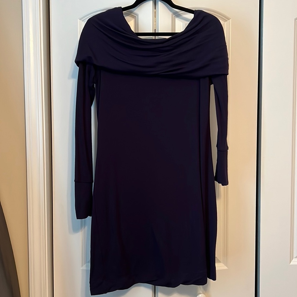 Lilly Pulitzer long sleeved navy dress